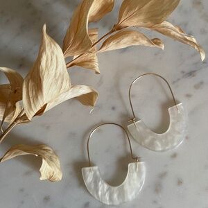 Cloudy white half circle scoop earrings